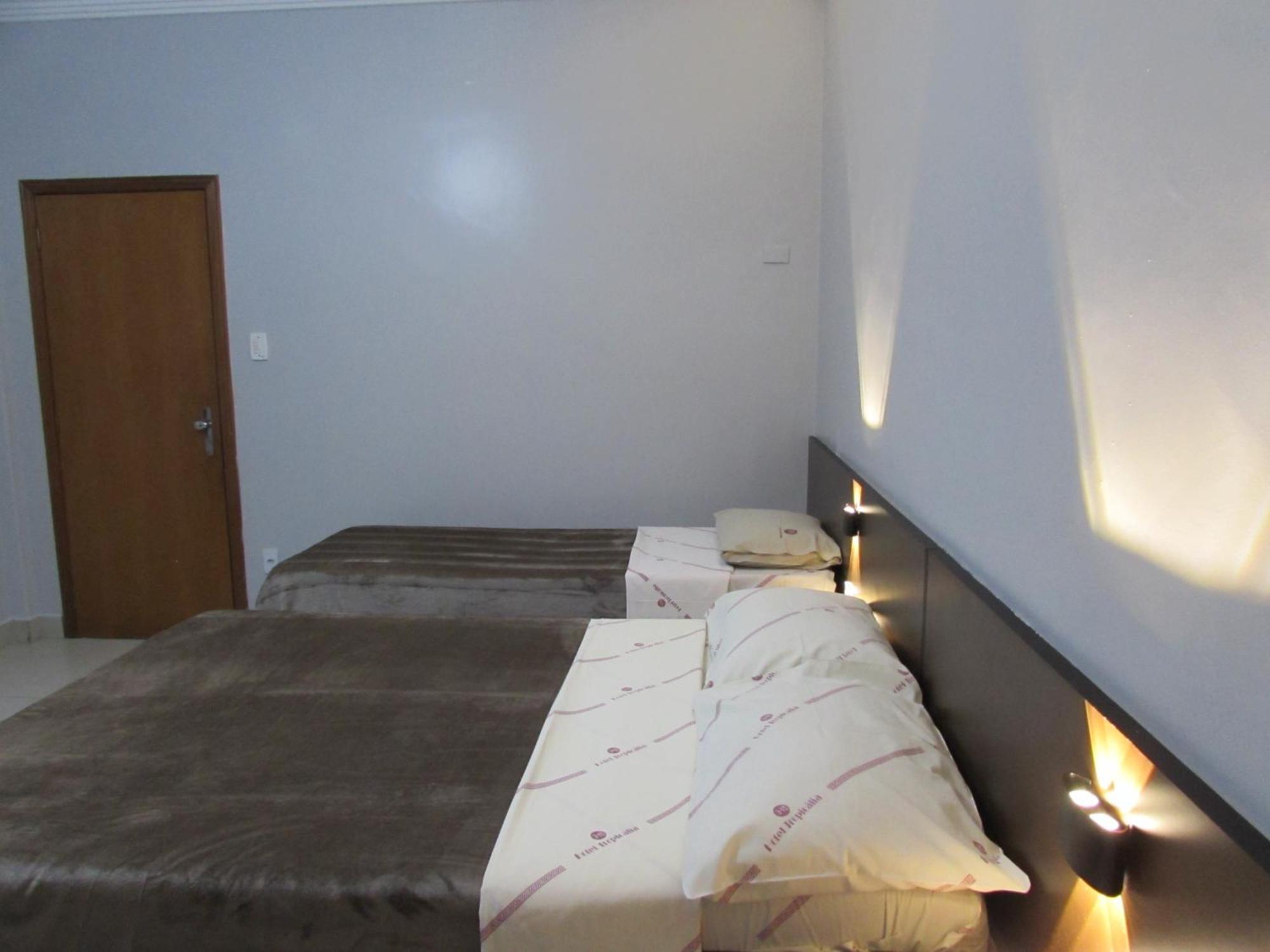 Hotel Tropicalia Proximo A 25 De Marco , Bras E Bom Retiro "Com Estacionamento Conveniado Ao Lado Do Hotel" São Paulo Ngoại thất bức ảnh