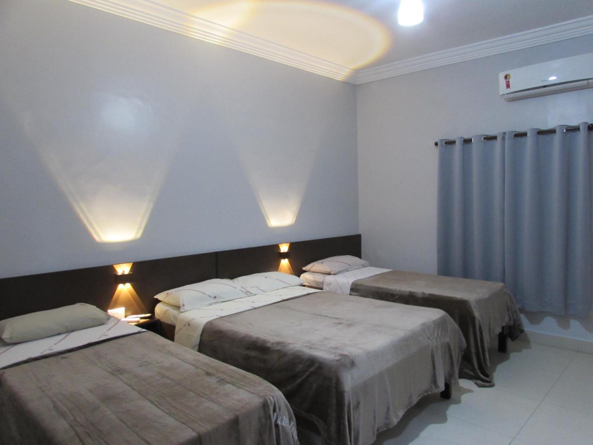 Hotel Tropicalia Proximo A 25 De Marco , Bras E Bom Retiro "Com Estacionamento Conveniado Ao Lado Do Hotel" São Paulo Ngoại thất bức ảnh
